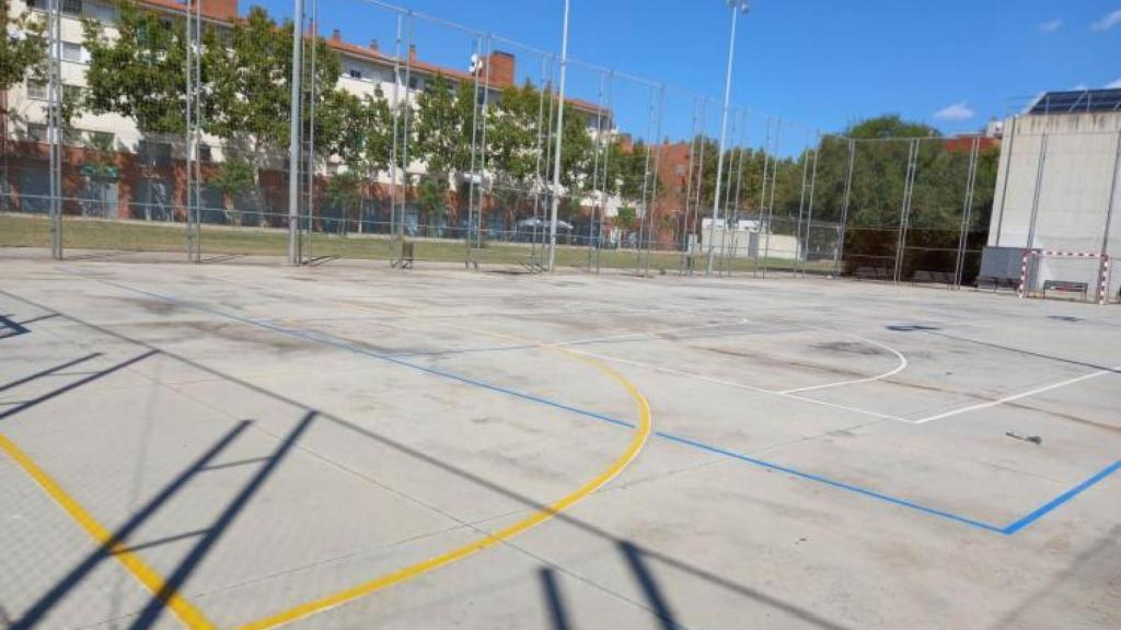 Les pistes exteriors del CEM Julio Méndez en una imatge d'arxiu