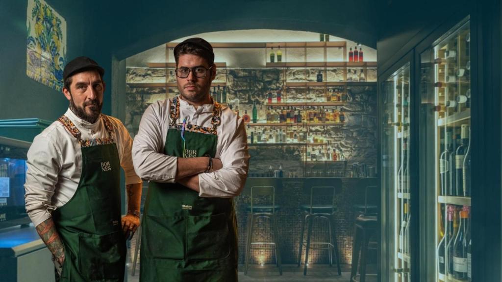 Montaje del Bornès Restaurant de Barcelona con sus dos chefs, Nico y Manel