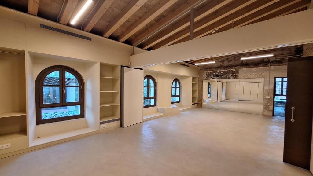 Interior de Can Ricart tras la reforma