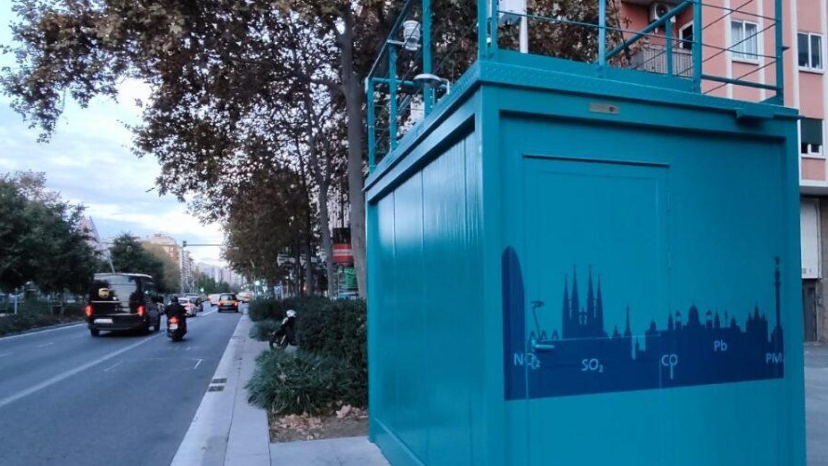 Una estación de medición de la calidad del aire en Barcelona