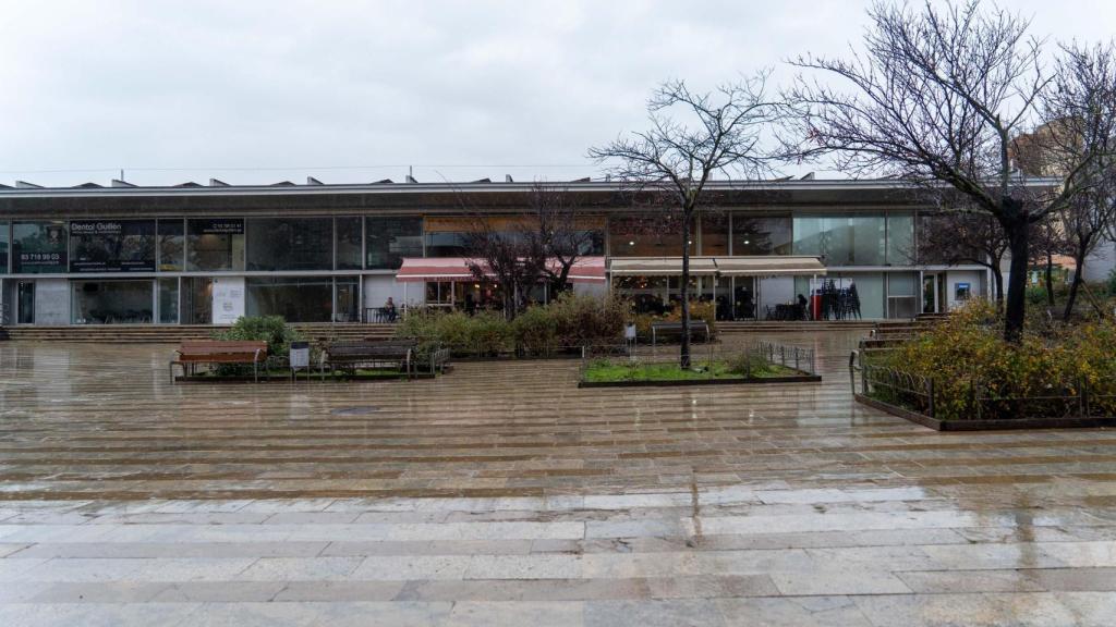 La plaza del Ayuntamiento de Badia