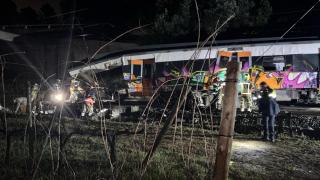 Tren de Rodalies afectado por el descarrilamiento