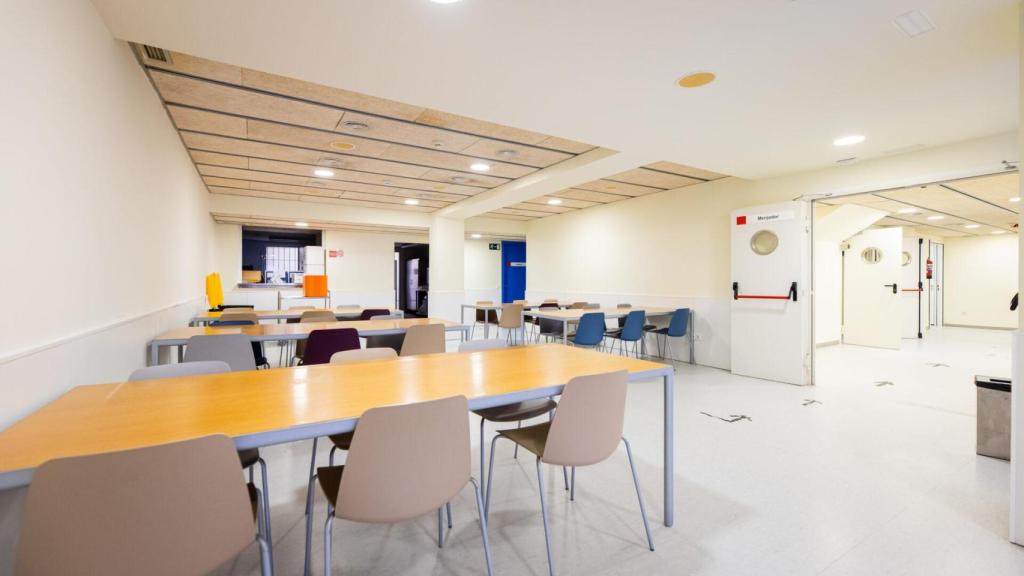 Albergue municipal Dos de Maig para personas sintecho en Barcelona