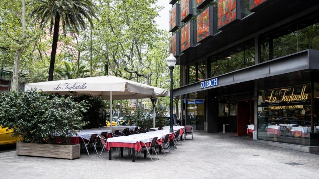 Imagen de archivo de La Tagliatella del antiguo edificio Zurich de la Diagonal de Barcelona