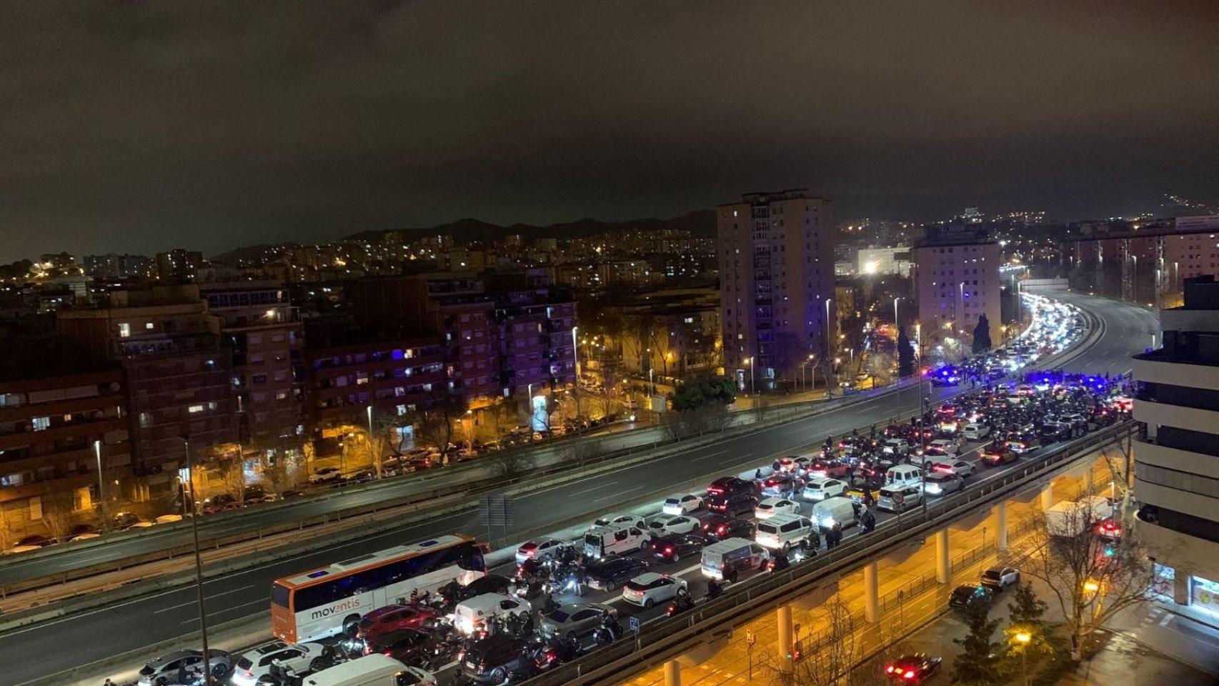 Manifestación en la C-31 contra la inseguridad en Sant Roc