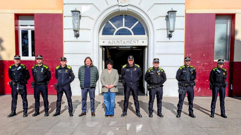 Santa Coloma refuerza su Policía Local con la incorporación de cinco nuevos agentes