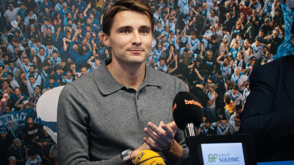 El jugador Salva Ferrer en rueda de prensa