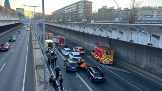 Accidente múltiple en Barcelona: siete vehículos colisionan en la Gran Via