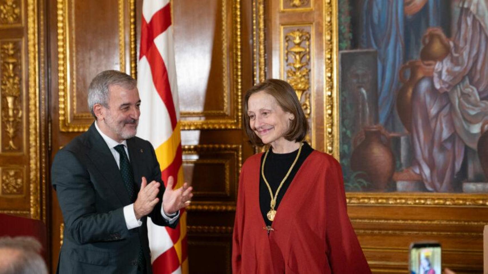 La actriz Carme Elias recibe la Medalla de Oro al Mérito Cultural