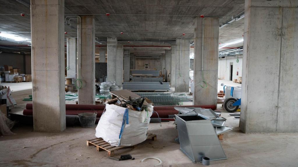 Interior de las obras de la nueva comisaría de la Policía Local de Santa Coloma