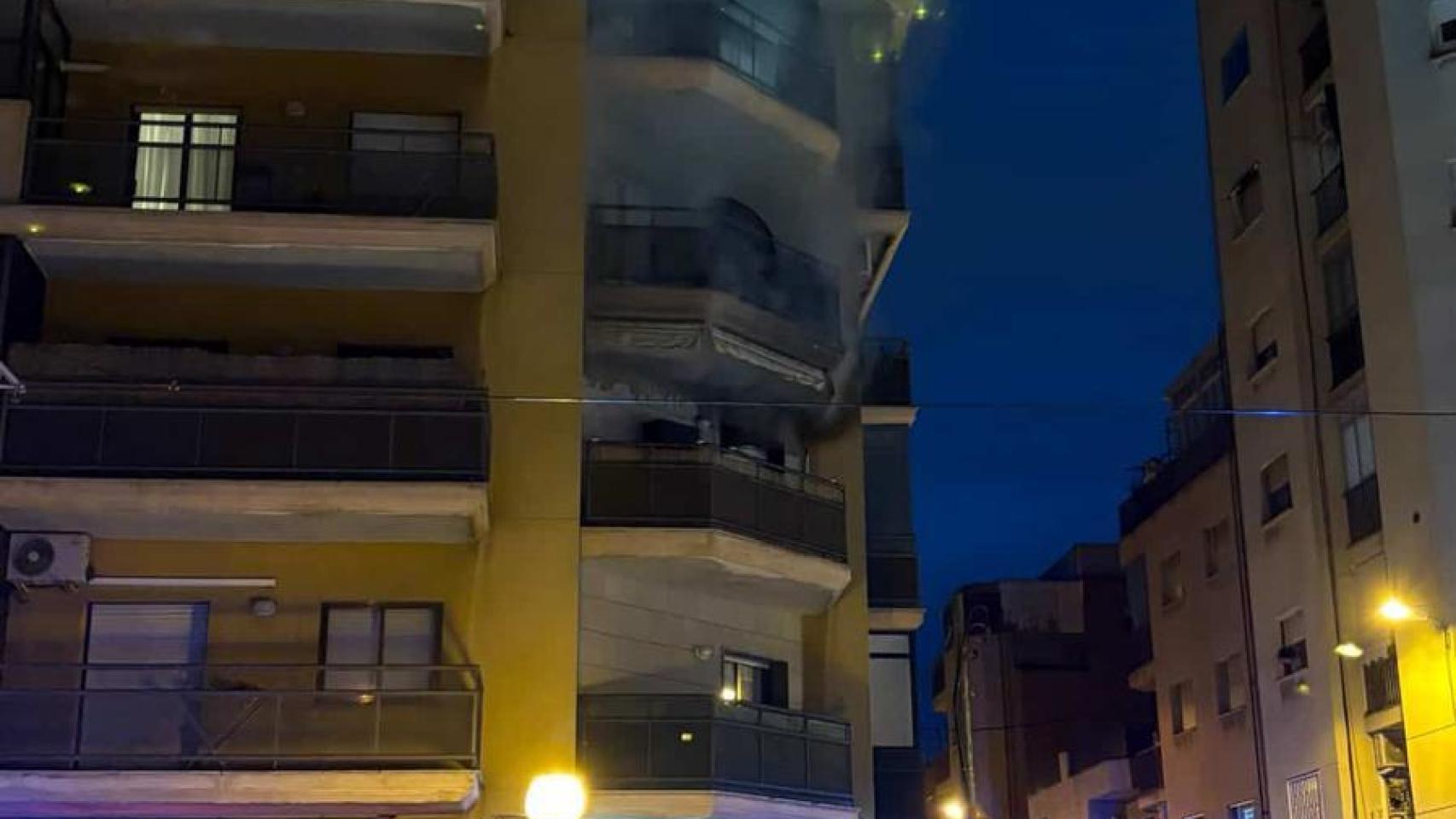 Incendio de una vivienda en Sant Adrià