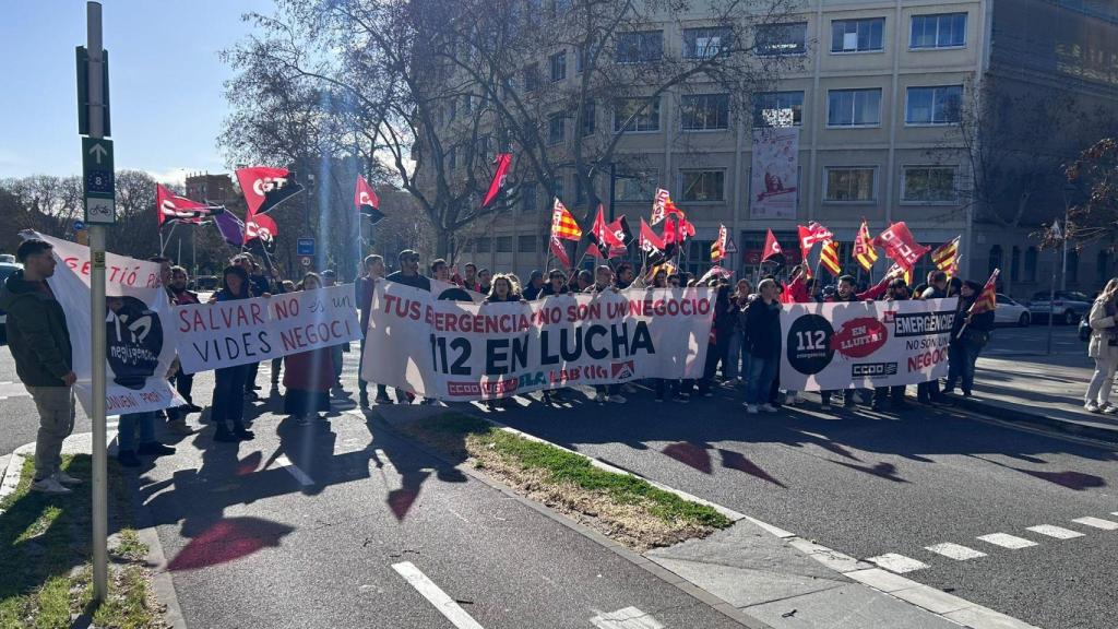 Concentración de los trabajadores del 112 en Barcelona