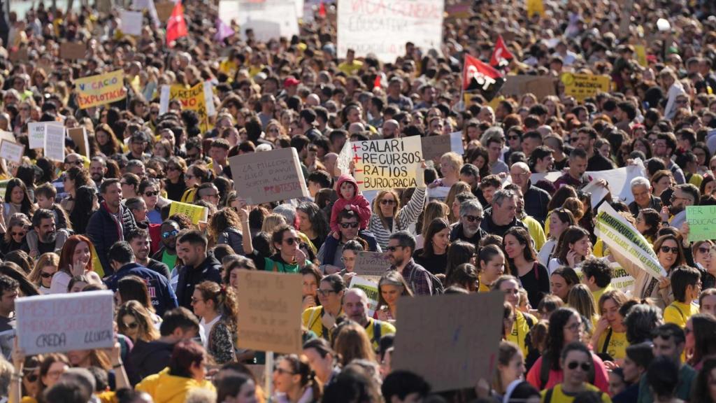 Manifestación en Barcelona durante la huelga docente