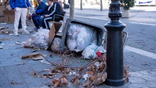 Destrozos por el paso de la borrasca Nils en el centro de Barcelona