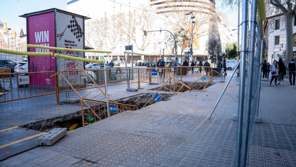 Destrosses pel pas de la borrasca Nils al centre de Barcelona