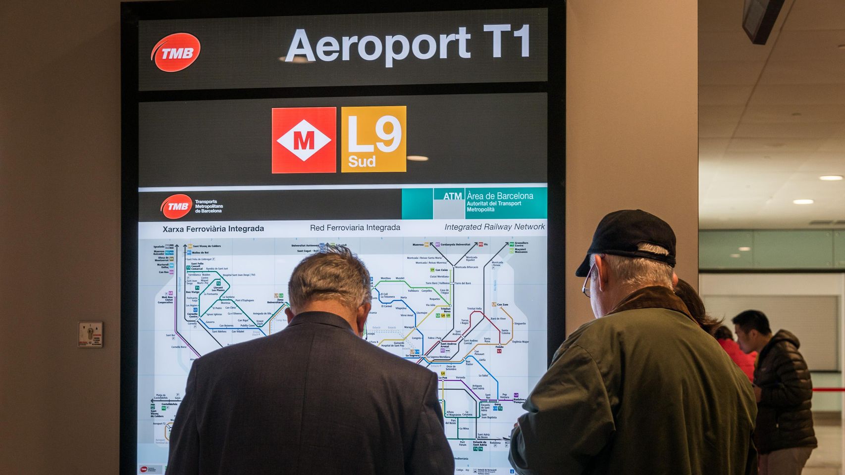 Parada de Aeroport T1 del metro de Barcelona en la línea L9 Sud