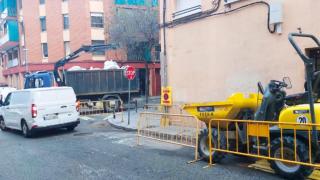 Obras de mejoras de la red eléctrica del barrio del Raval en Santa Coloma