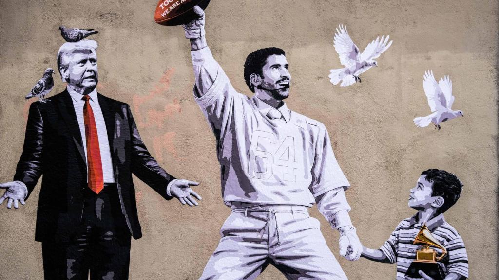 Grafiti de Bad Bunny en Barcelona