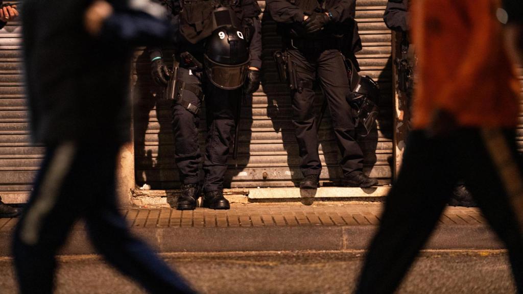 Imagen de archivo de una operación policial en un municipio de Barcelona