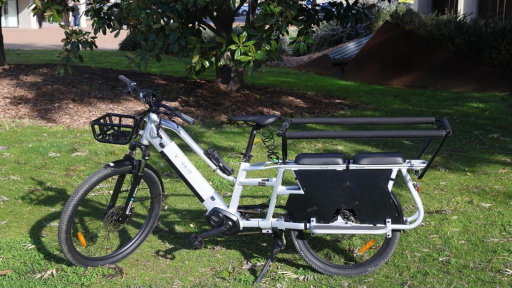 Nuevo modelo de bicicleta de cola larga del programa Biciempresa del AMB