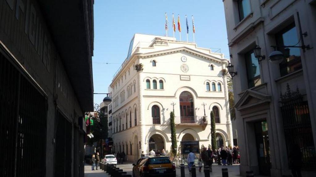 El carrer de Francesc Layret de Badalona