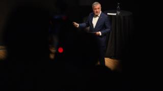 Jaume Collboni durante el acto 'l'alcalde respond' 2026