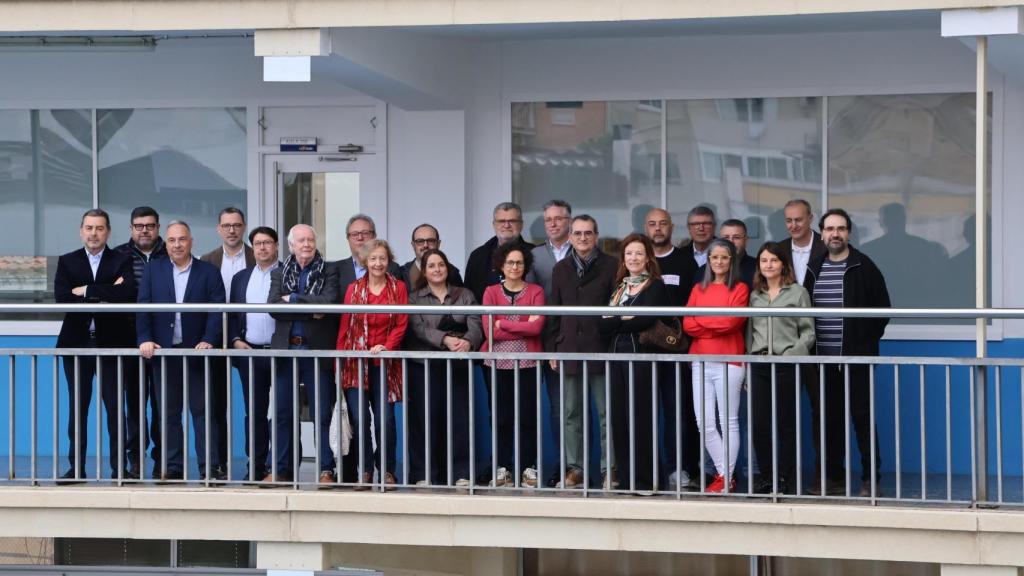 Representantes de familias, profesores y escuelas de la concertada en la Salle de Gràcia para exigir más financiación