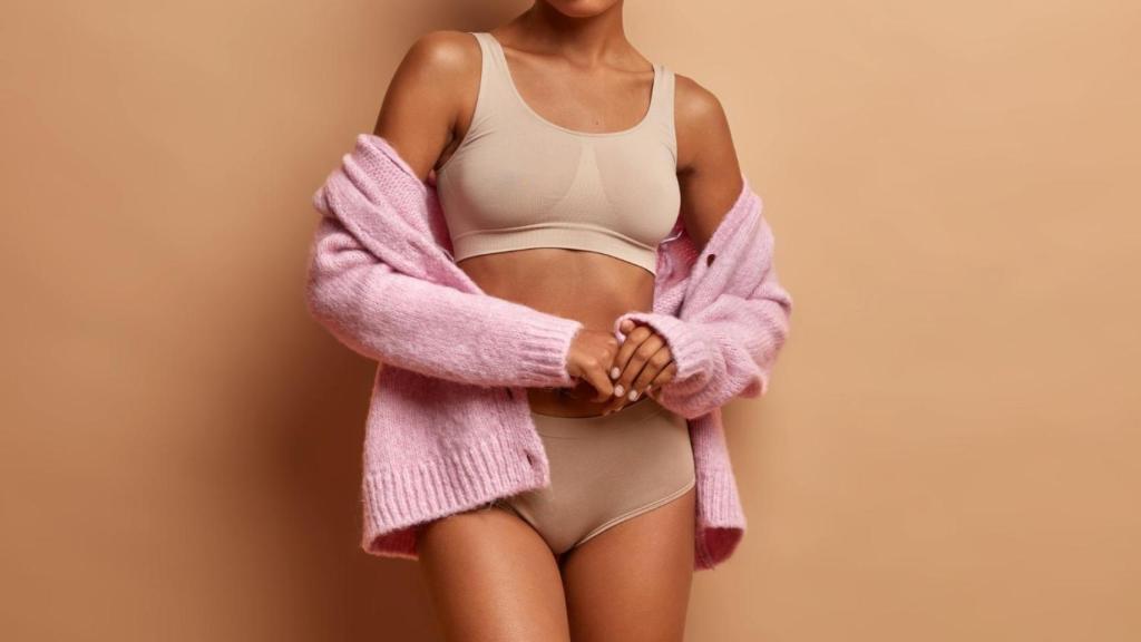 Modelo en ropa interior