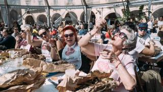 ‘Calçotada popular’ en una edición anterior en el Poble Espanyol de Barcelona