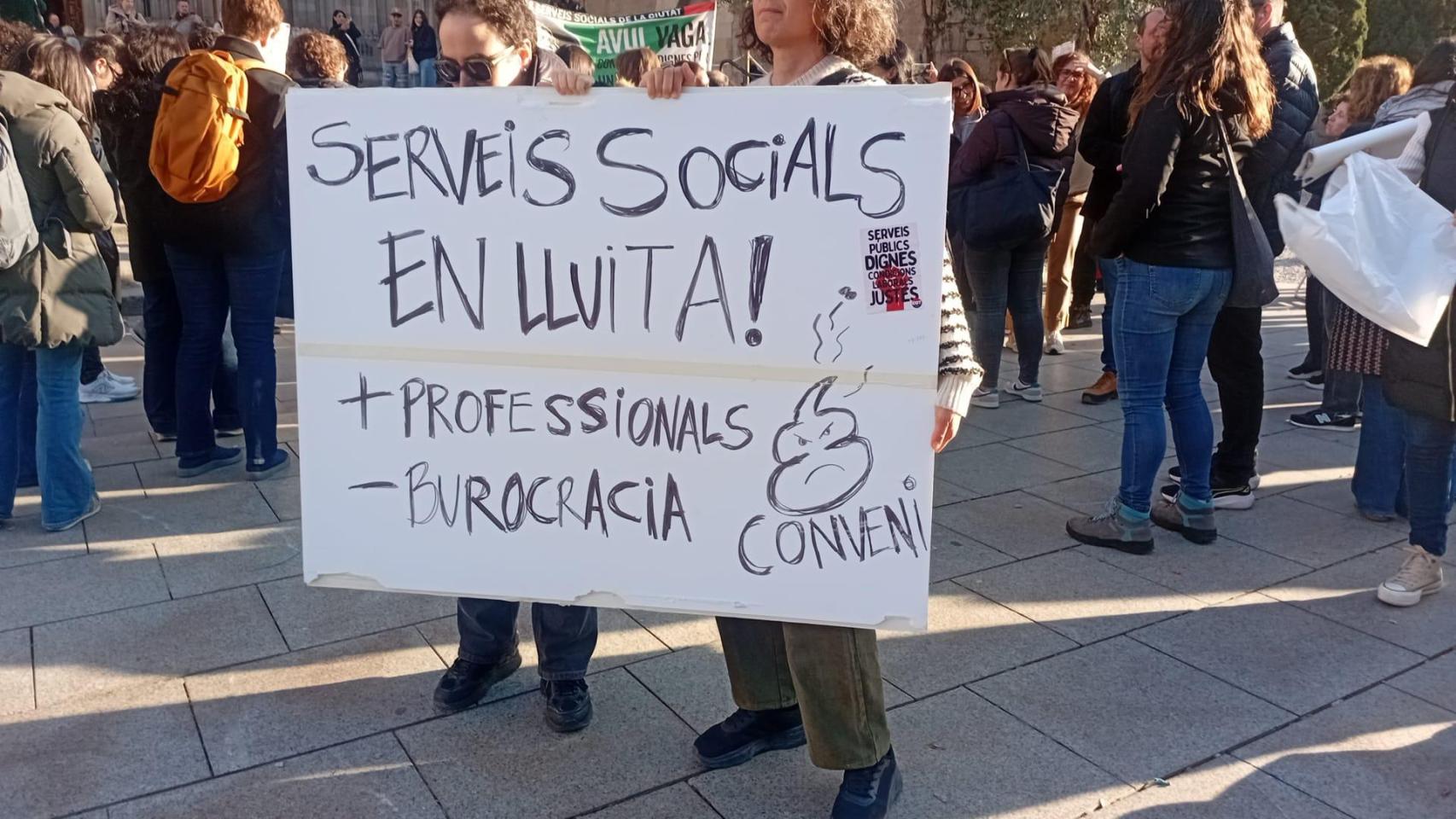 Manifestación de los trabajadores de servicios sociales en Barcelona