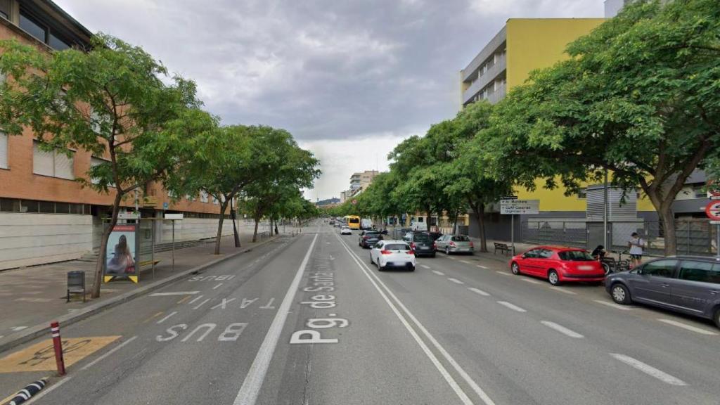 El passeig de Santa Coloma on ha tingut lloc la detenció dels lladres