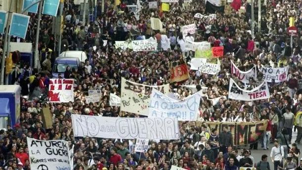 Manifestación con el lema ‘No a la guerra’ en 2003 en Barcelona