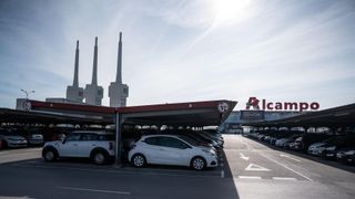 Alcampo dona el 'portasso' definitiu al gimnàs Dreamfit de Sant Adrià: tancarà al juny tot i les mobilitzacions dels usuaris