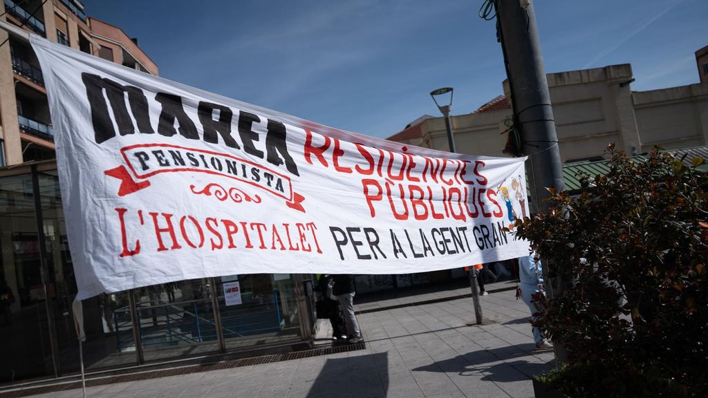 Cartell col·locat a Collblanc