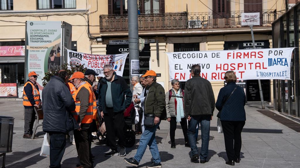 Desenes de pensionistes a l'Hospitalet