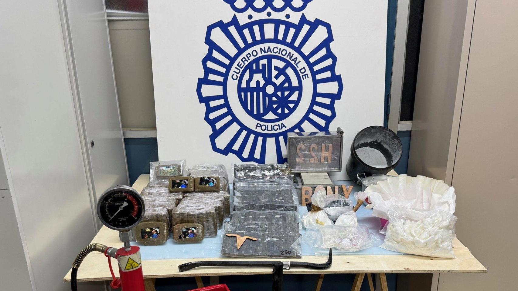 Cocaína hallada en un local comercial de Barcelona