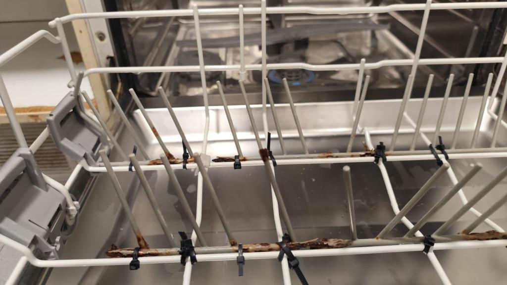 Fotografia del pis d'en Jordi a L'Hospitalet després de recuperar-lo