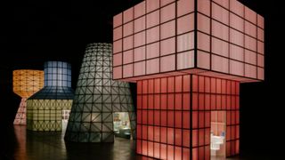 Barcelona es prepara per exhibir els seus dissenys a la Setmana de la Moda de Milà