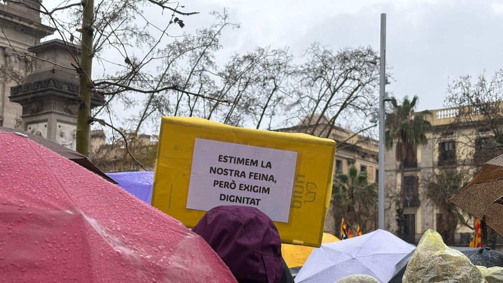 Las trabajadoras de las escuelas infantiles se manifiestan en Barcelona para exigir condiciones laborales dignas