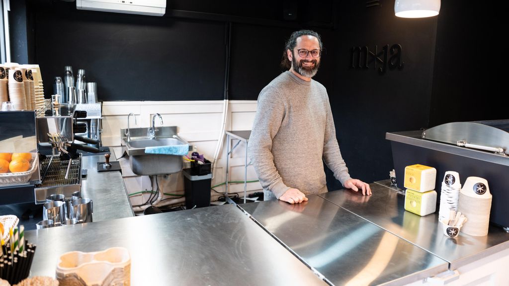 Alberto, dueño de la churrería Moja