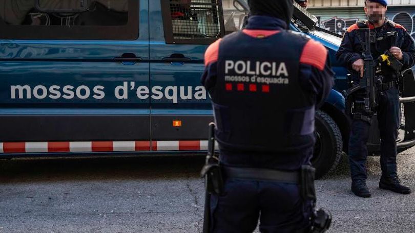Un agente de ARRO de Mossos d'Esquadra en una imagen de archivo