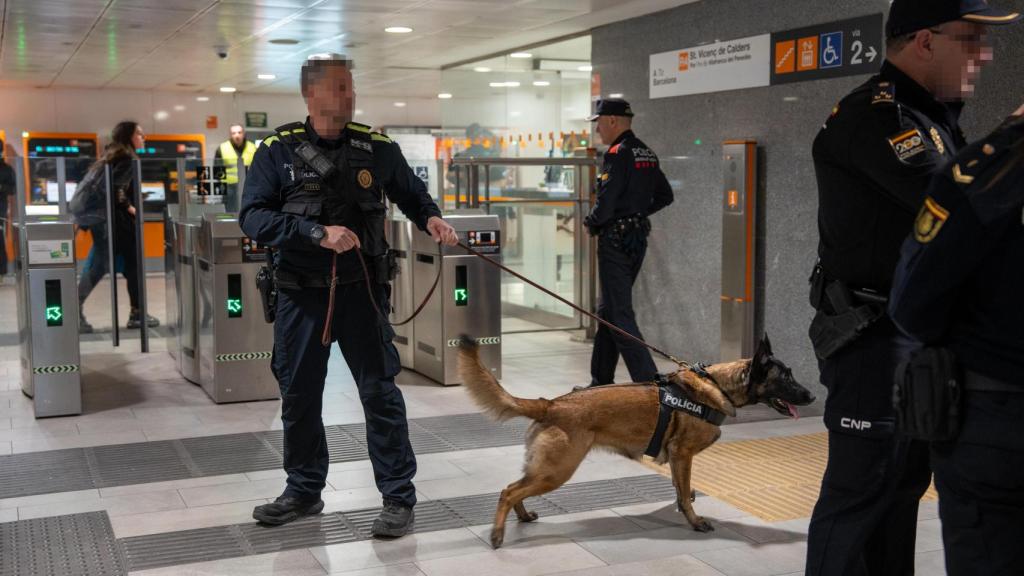 La Unidad Canina de la Policía Municipal de Sabadell en el 'Pla Kanpai'
