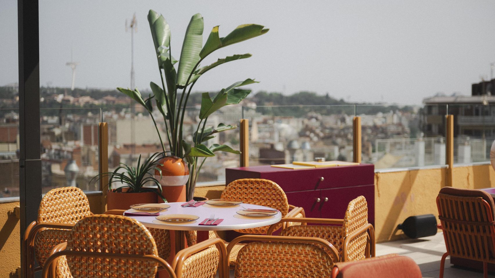 Bonavista, la terraza del Hotel Moxy de Barcelona