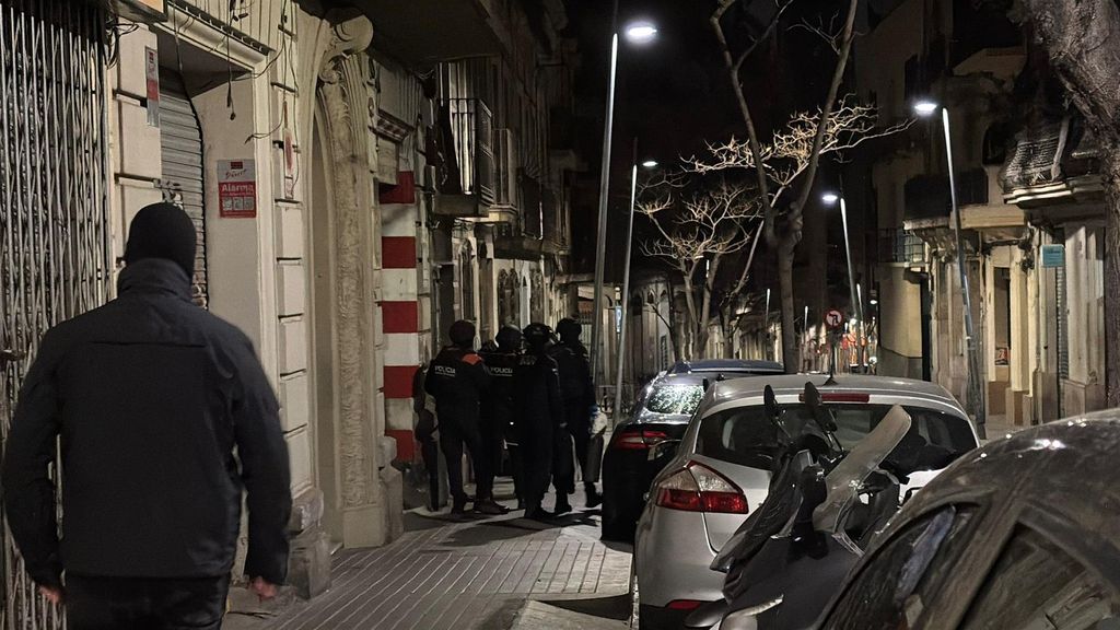 Operativo policial en Barcelona.jpg