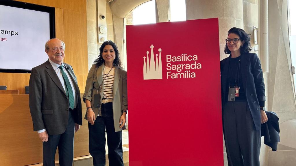 Nuevo logotipo de la Sagrada Família de Barcelona