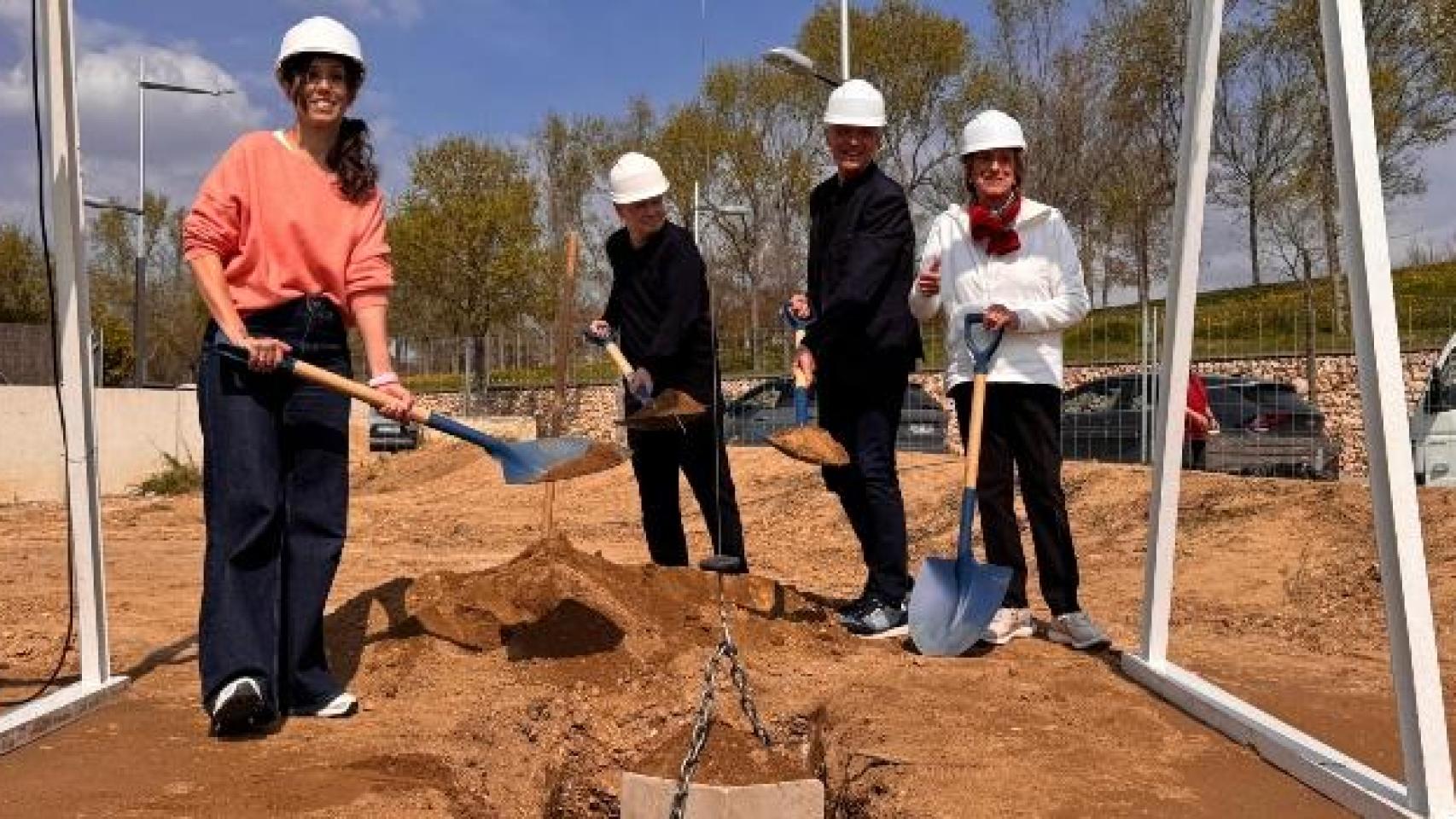 La colocación de la primera piedra en Sabadell