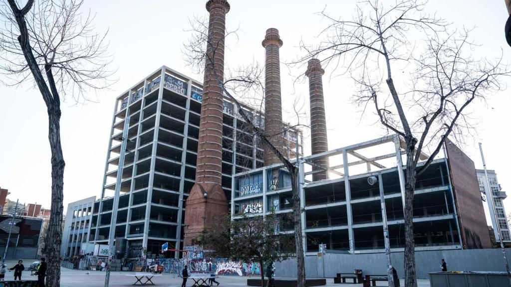 Parque de las Tres Xemeneies tras la decisión de limitar los graffitis en la zona