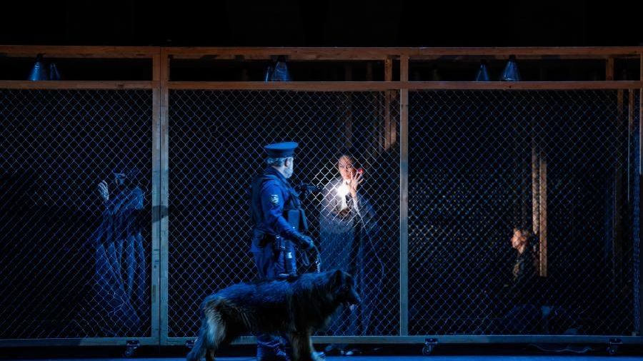 Escena de Manon Lescaut al Liceu