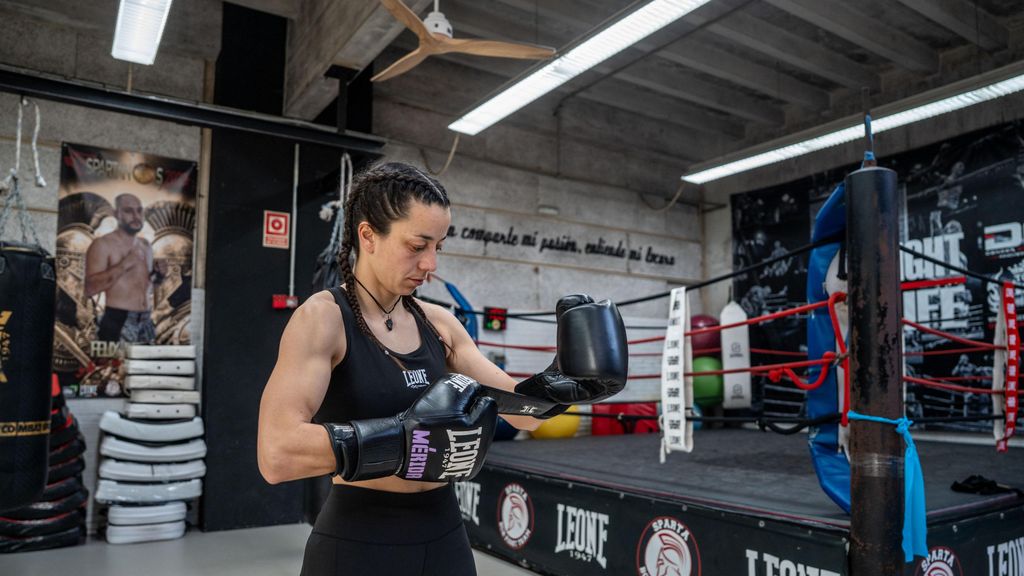 Karla Mérida, boxejadora de Montbau que competirà per l'or nacional