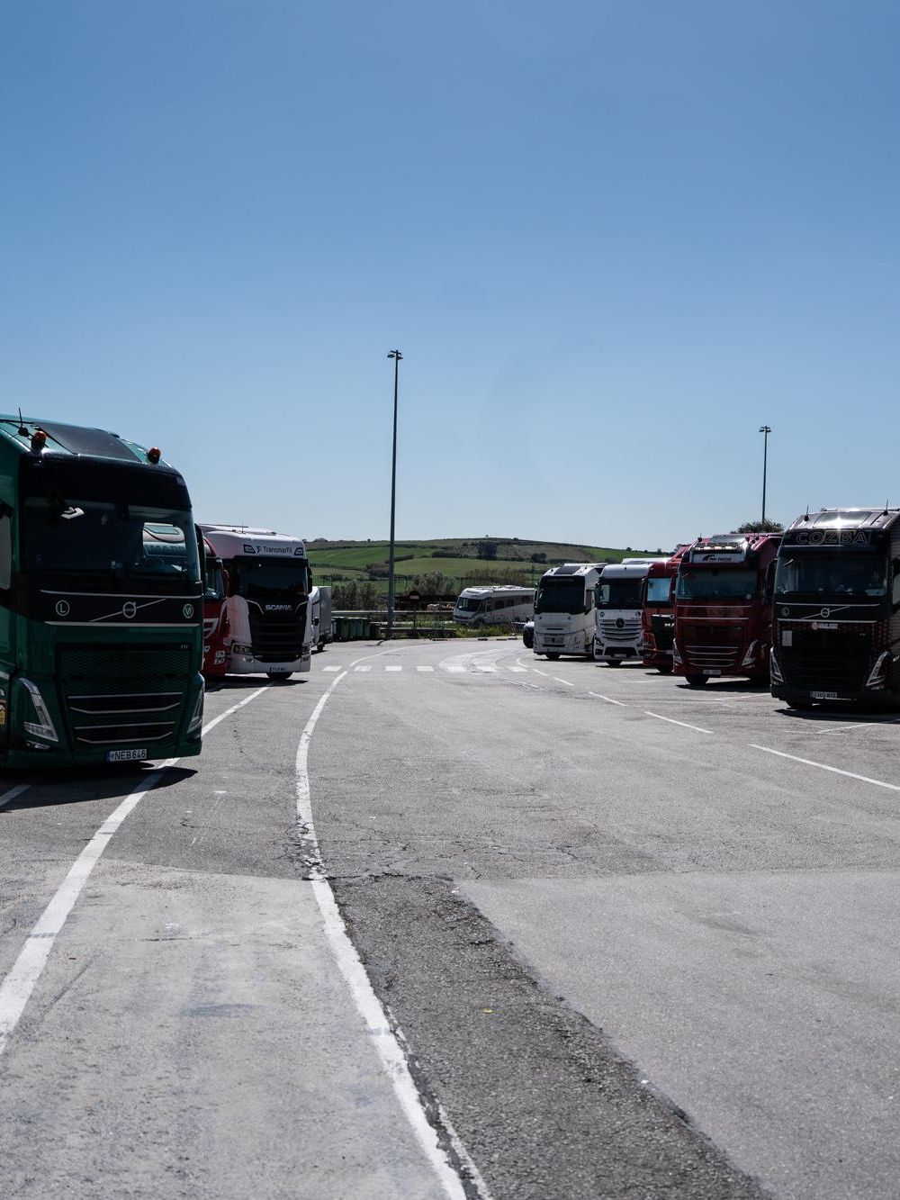 Àrea d'estacionament de camions on ha tingut lloc el 'Kanpai Pista' dels mossos